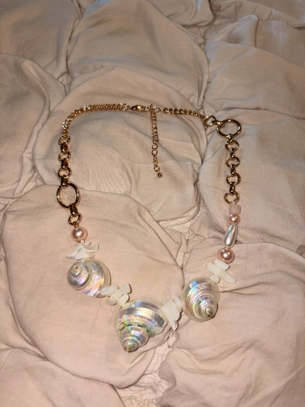 Free People Pearl White Mermaidcore Iridescent Shell Statement Necklace